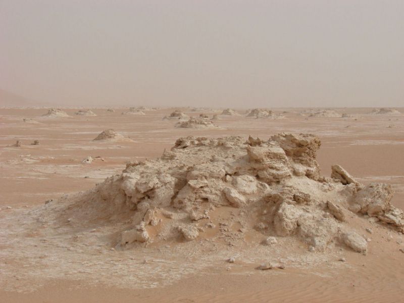 Gipsfelsen in der Wüste